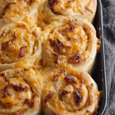 Caramelised Onion and Cheddar Rolls (Eggless) 3 Caramelised Onion and Cheddar Rolls (Eggless)